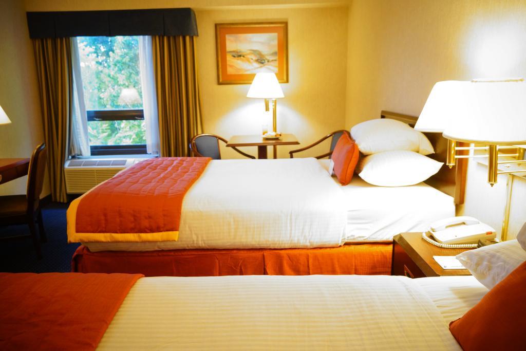 วินด์แฮม การ์เดน มอนเทอร์เรย์ นอร์เต Hotel San Nicolas de los Garza ภายนอก รูปภาพ